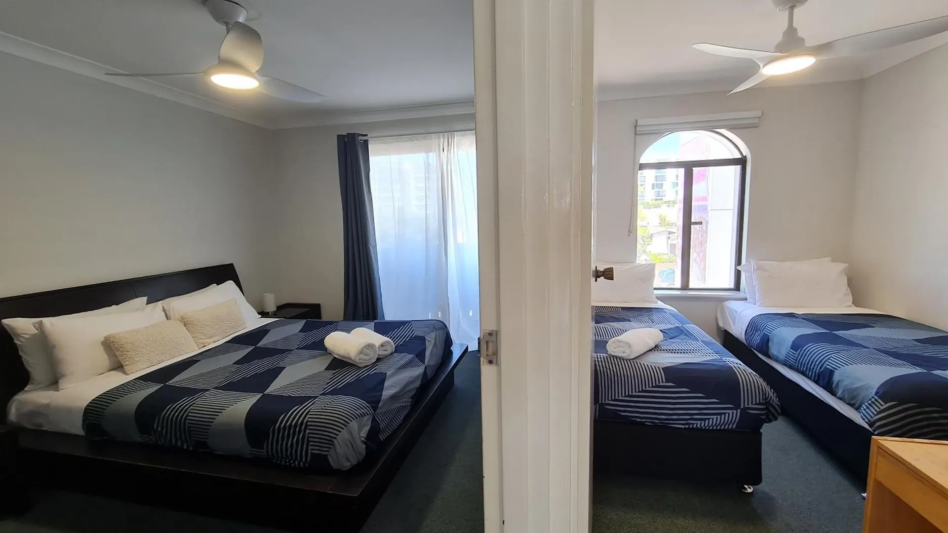 Coastal Living Iconic Scarborough Beach Perth 0*,